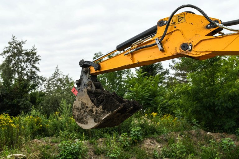 Koparki jednonaczyniowe klasa III