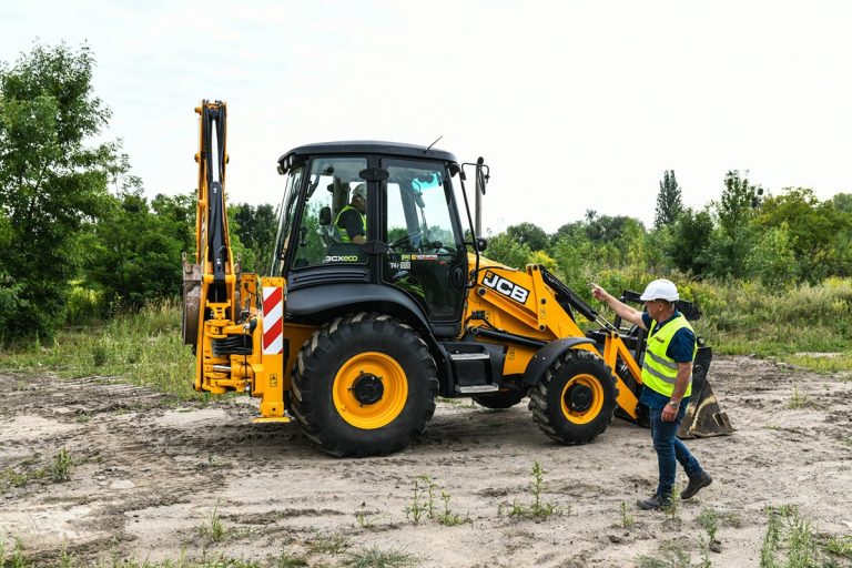 Koparkoładowarki klasa III